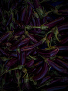 Kochbuch, Kochen, organic vegetable, Gemüse, Bio, TOMs FLOWer CLUB, Tomas Rodak, photography, Landhaus, country side, leaf photography, Blattfoto, Kitchen design, pictures for kitchen, Küchen, Küche, Farmers market, burgundy